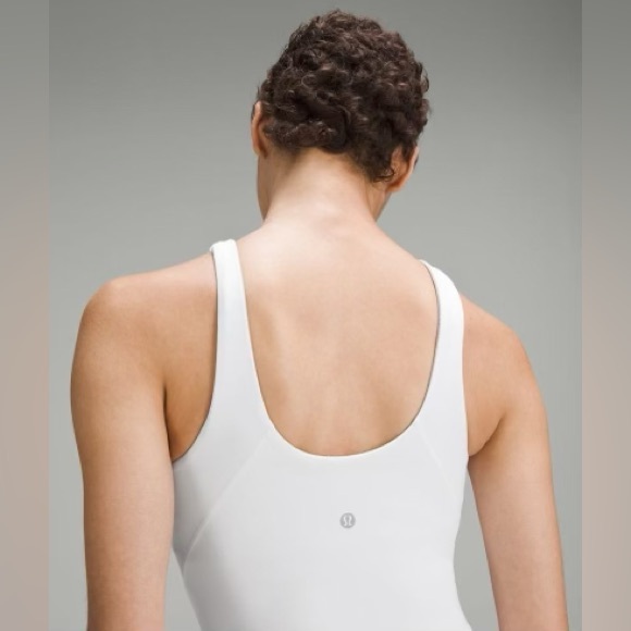 NEW LULULEMON NECK HIGH TANK TOP!! - Picture 11 of 12